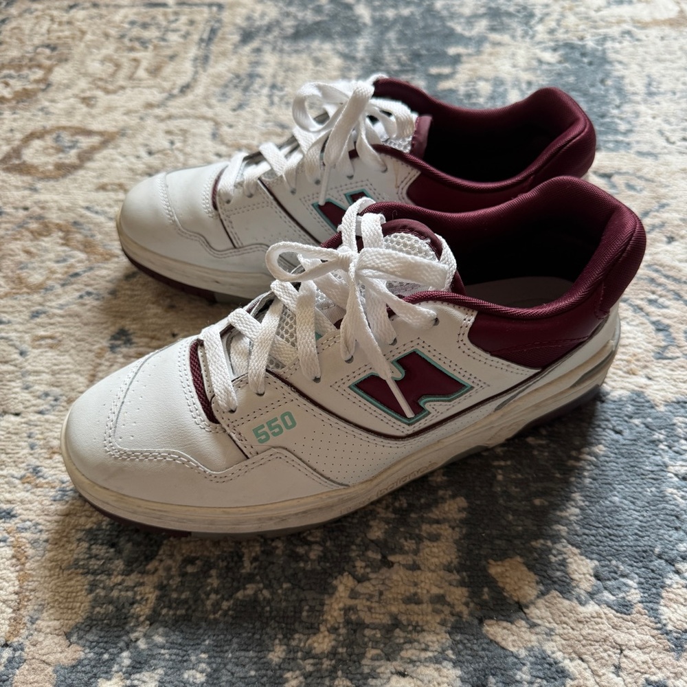 New Balance 550 in burgundy cyan - M 7.5